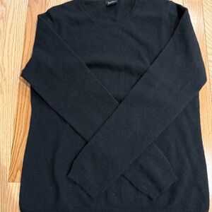 Cashmere Classic Black Crewneck Women’s Crewneck